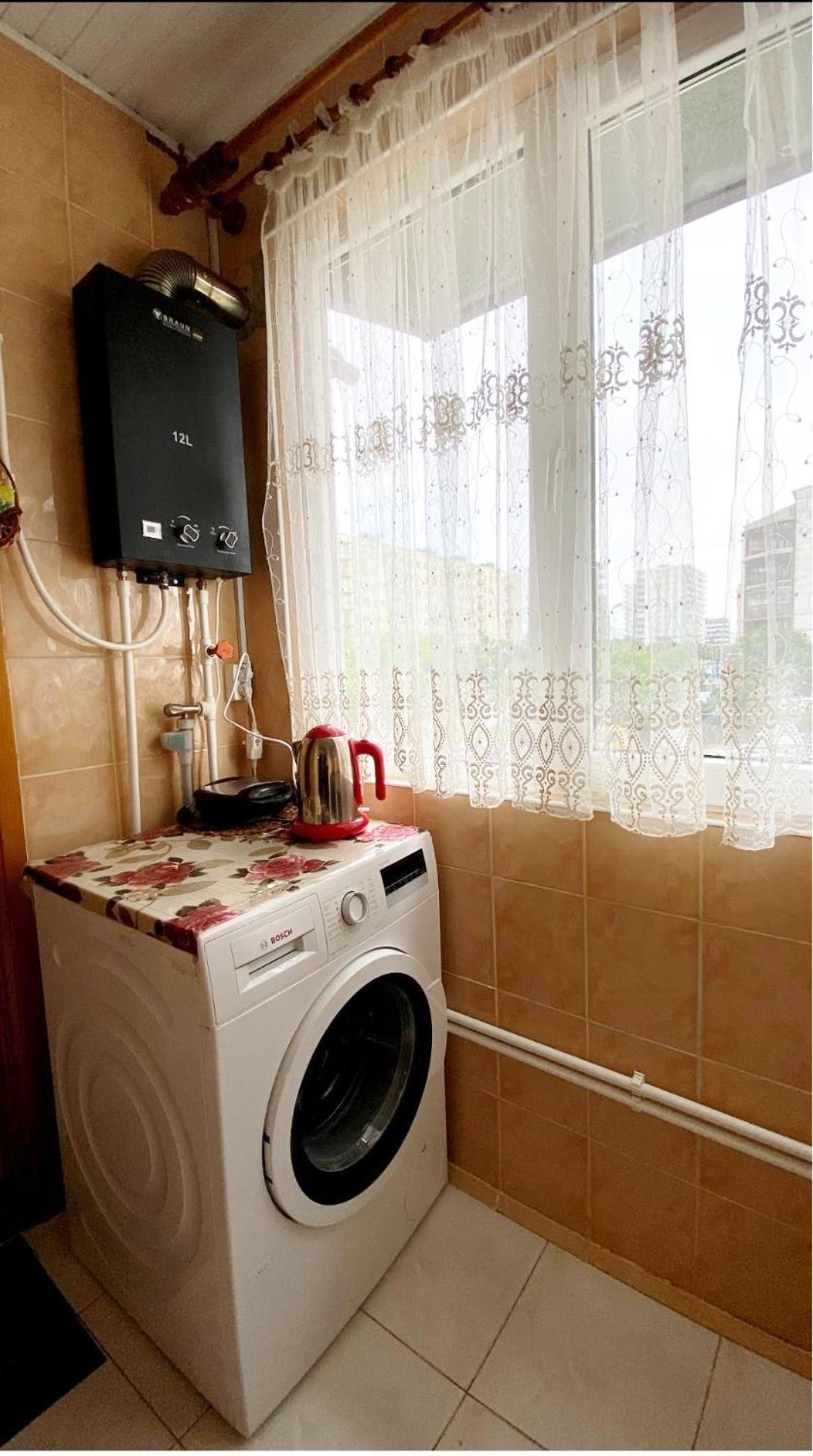 David,S Apartment In Palm Trees Alley On Agmashenebeli Kutaisi Exterior photo
